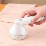 Rechargeable Electric Lint Remover - Image 2